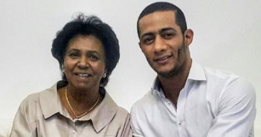 محمد رمضان ينشر صورة برفقة شقيقة أمير الكويت خلال حضورها "أهلا رمضان"