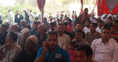 بالصور.. جلسة صلح بالشرقية تنهى خصومة بين قاهرى وأحد أبناء جزيرة فاضل