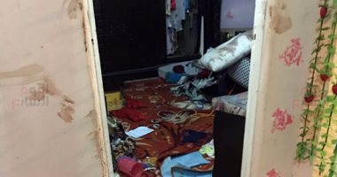 بالصور.. النيابة تعاين مسرح جريمة مقتل ربة منزل بالمحلة