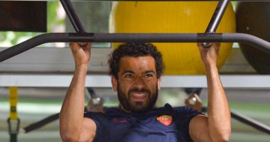 بالصور.. محمد صلاح يشارك فى تدريبات روما استعدادا لدورى الأبطال