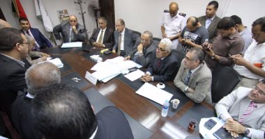 تأجيل طعن يطالب باستمرار إلغاء التحفظ على مدرسة المقطم للغات لـ27 يناير 