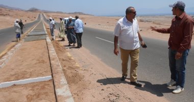 رئيس مدنية دهب يتفقد طريق وادى قنى بجنوب سيناء