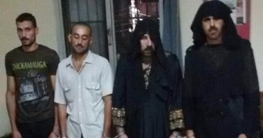 بالصور.. ضبط باقى أفراد التشكيل العصابى المتورطة فى السطو على محل ذهب بالدقهلية