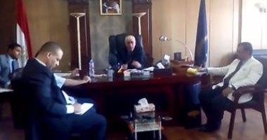 مدير أمن المنيا: "ماعندناش فتنه طائفية وأهالى اللوفى مترابطين"