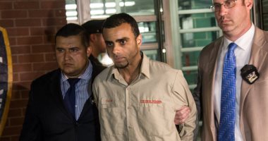 الصحف الأمريكية: القبض على "لاتينى" مشتبه فى تورطه بقتل إمام نيويورك.. ترامب انتقد سياسة أوباما رغم تكراره لنفس الاستراتيجية.. وشهر يوليو الأكثر حرارة على الإطلاق منذ بداية تسجيل الأرصاد