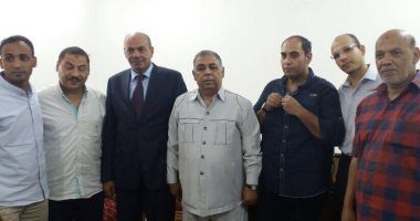 خالد لطيف يجتمع بأندية قنا استعدادًا لانتخابات الجبلاية