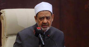 منسق ملتقى الشباب المسلم والمسيحى: لم نجبر أحدا على الحجاب فى لقاء شيخ الأزهر