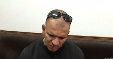  بالصور.. أب معاق يشكو تجاهل النواب: نفسى أتعين علشان أصرف على بناتى