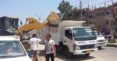 رفع 657 طن مخلفات وتطهير الترع ضمن مبادرة "حلوة يا بلدى" ببنى سويف
