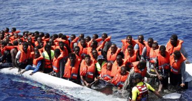 خفر السواحل الإيطالى ينقذ قرابة 1100 مهاجر بالقرب من ليبيا