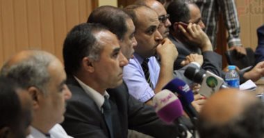 لجنة استرداد أراضى الدولة تستأنف مزاد بيع الممتلكات المنهوبة بعد إجازة عيد الأضحى.. وزير الزراعة: 164 مليون جنيه حصيلة أولية وإيداعها بحساب "حق الشعب".. ويؤكد: رسخت مفهوم هيبة الدولة وسيادة القانون