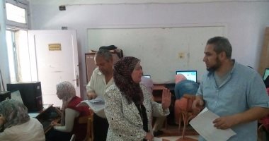 وكيلة "تعليم الغربية" تتابع سير الامتحانات الخاصة بمدارس المتفوقين