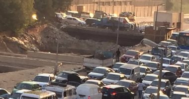 أهالى أول الزهراء بالمعادى يطالبون بإعادة رصف الطريق وتشجيره