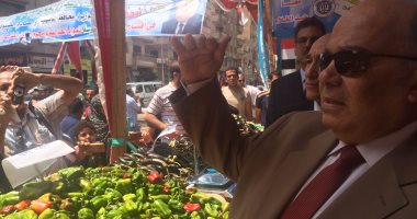 محافظ الدقهلية يحيل العاملين بجمعية تعاونية للتحقيق ويوقفهم عن العمل