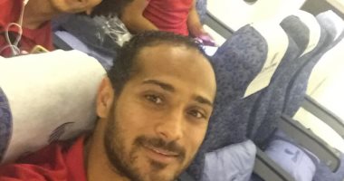 شاهد.. لاعبو الأهلى داخل طائرة الفريق المتجهة إلى أبيدجان لمواجهة أسيك