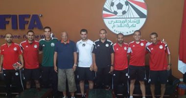 بالصور.. توافد الحكام المرشحين للقائمة الدولية لإجراء الاختبارات
