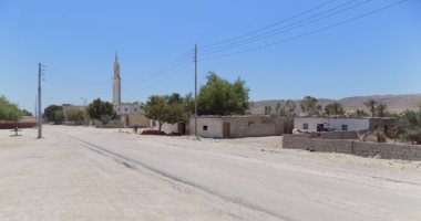 بالصور.. أهالى "الوادى" بجنوب سيناء يعانون من نقص الخدمات الأساسية 