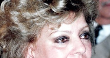 وزير الثقافة يزور "نادية لطفى" بقصر العينى.. ويؤكد: حالتها مستقرة
