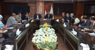 وزير الرياضة يستقبل محافظ ونواب الشرقية لبحث تطوير المنشآت الرياضية