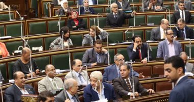 البرلمان بشعار "فاصل ونواصل" أمام قانونى "الكنائس والعدالة الانتقالية".. نواب الأحزاب: "بناء الكنائس" لن يناقش فى دور الانعقاد الأول.. و"مستقبل وطن": أمامنا أسبوعان ولم يرسل لنا.. و"الوفد": عيب علينا