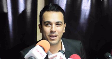 هيثم نبيل: محمد سامى وراء نجاح كليب "أحلى كلام" وعمرو دياب مثلى الأعلى