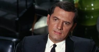 وفاة ستيفن هيل نجم مسلسل "Law & Order" عن عمر ناهز 94 عاما