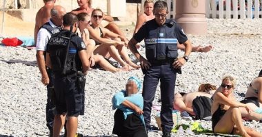 محكمة نيس الإدارية العليا تدرس إصدار قانون يحظر البوركينى وسجن من ترتديه