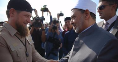 رئيس الشيشان يطلب من شيخ الازهر الإقامة فى قصر الحكم