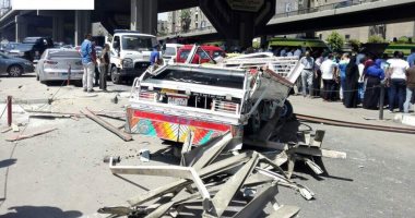 سقوط سيارة من أعلى كوبرى الحرفيين بالسلام وإصابة شخصين
