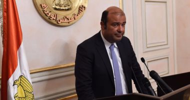 نيابة الأموال العامة و"الكسب" يتسلمان تقرير تقصى الحقائق فى قضية فساد القمح.. الجهاز يمنع 37 شخصا ووزير التموين من السفر.. مصادر: التحقيق مع خالد حنفى بتهمة استغلال النفوذ وإهدار مليار و52 مليون جنيه