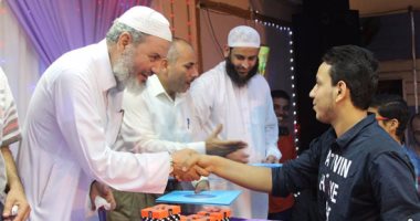 بالصور.. الدعوة السلفية بالإسكندرية تُكرم الطلاب المتفوقين بمراحل التعليم