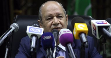 بالصور.. بدء مؤتمر صحفى لرئيس قسم التشريع بمجلس الدولة فى الدقى
