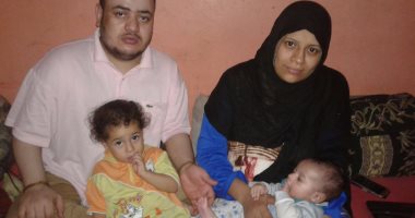 بالفيديو.. أسرة هزمها المرض بالقليوبية.. تتقاضى معاشا 6 جنيهات.. الأب مصاب بضمور المفاصل ويعول طفلين.. والزوجة تعانى من سيولة الدم.. المريض يناشد المسئولين: "عاوز كرسى متحرك وزيادة معاشى عشان نتستر" 