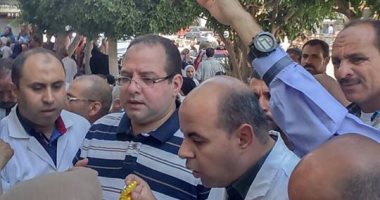بالصور.. رئيس الرقابة الإدارية بكفرالشيخ: زيارة مركز الكبد قللت معاناة المرضى