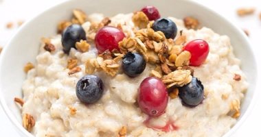 5 أكلات صحية لازم تعودى طفلك عليها 