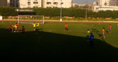 طنطا يختبر 12 لاعبا بينهم ثنائى الزمالك