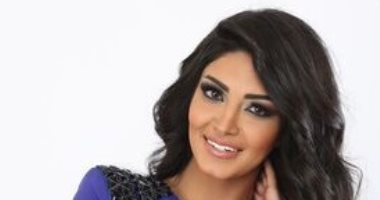 مهرجان الموضة العربية يمنح سالى عبد السلام لقب أشيك مذيعة فى الإذاعة