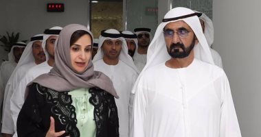 حاكم دبى يحتفى بوزيرة التعليم لمعاودتها العمل بعد وضعها بثلاثة أسابيع