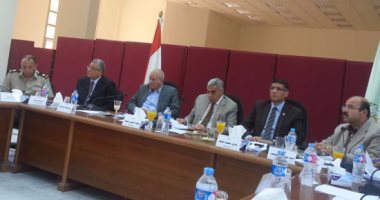 اجتماع لمحامين محكمة جنوب أسيوط لسحب الثقة من النقيب
