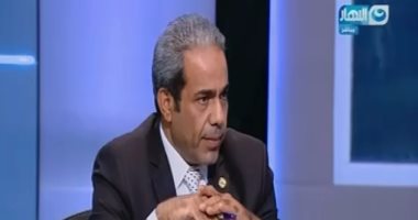 عاطف مخاليف لـ"خالد صلاح": "فى مصايب لوزير التموين مش هقولها على الهواء"