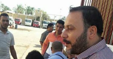 بالصور.. عمال الورش والسائقين بحى غرب أسيوط يعلنون الاعتصام لحين التثبيت