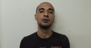 مريض نفسى يذبح والده المسن ويسدد له 3 طعنات فى الزاوية الحمراء