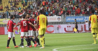 بالصور.. مصر تتقدم على غينيا بهدف تريزيجيه فى الشوط الأول