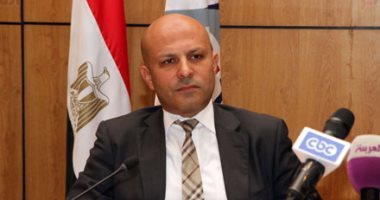 بالصور.. بعد توقيع عقود الجيل الرابع.. رئيس المصرية للاتصالات: أول مكالمة بعد 6 أشهر