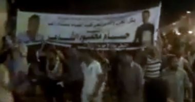 بالفيديو.. مسيرة حاشدة بالشرقية للمطالبة بإعدام قتلة سائق "توك توك" 
