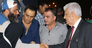 بالصور.. سفير فلسطين فى وداع أول فوج حجاج فلسطينى إلى الأراضى المقدسة