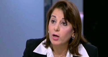 سوزى ناشد: بعض مواد "قانون الكنائس" توحى بعدم الدستورية