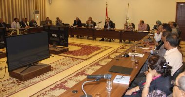 محافظ بنى سويف: المرحلة المقبلة تتطلب حلولاً غير تقليدية للمشاكل