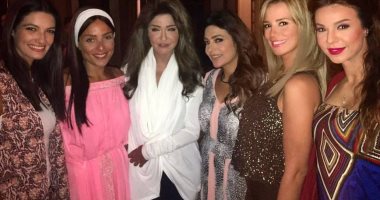 أسرة مسلسل "السبع بنات" تواصل التصوير فى ميدان الحصرى بـ6 أكتوبر