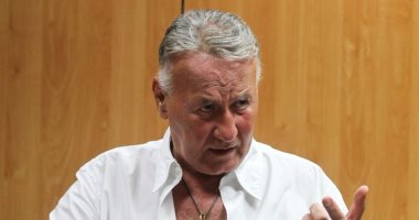 عزت أبو عوف فى ندوة "اليوم السابع": "اكتشفت نجوم كتير واللى عايز يعترف كتر خيره واللى مش عايز الله يسهله".. عبد الحليم انتابته الغيرة من نجاح فرقة "لابتيشا".. و"الفول النابت" كان عشاء محمد عبد الوهاب